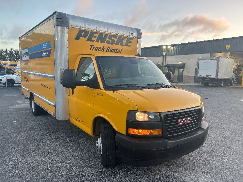 Light Duty Box Truck-Light and Medium Duty Trucks-GMC-2022-Savana G33903-Riviera Beach-FL-100,280\n\t\tmiles-$ 28,250 - Image 1