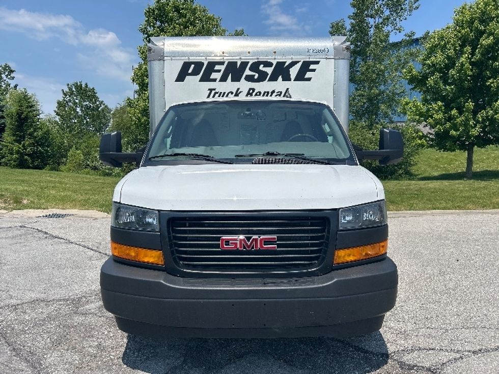 Light Duty Box Truck-Light and Medium Duty Trucks-GMC-2022-Savana G33903-Rochester-NY-51,315\n\t\tmiles-$ 39,250 - Image 2