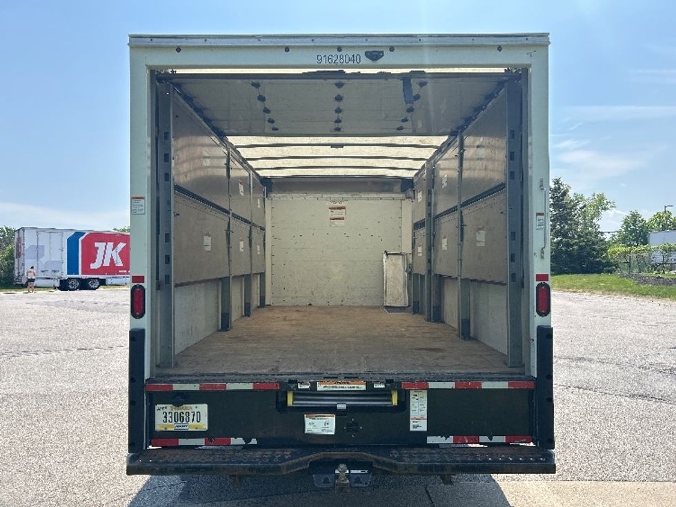 Light Duty Box Truck-Light and Medium Duty Trucks-GMC-2022-Savana G33903-Rochester-NY-51,315\n\t\tmiles-$ 39,250 - Image 8