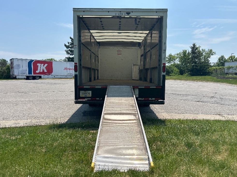 Light Duty Box Truck-Light and Medium Duty Trucks-GMC-2022-Savana G33903-Rochester-NY-51,315\n\t\tmiles-$ 39,250 - Image 9