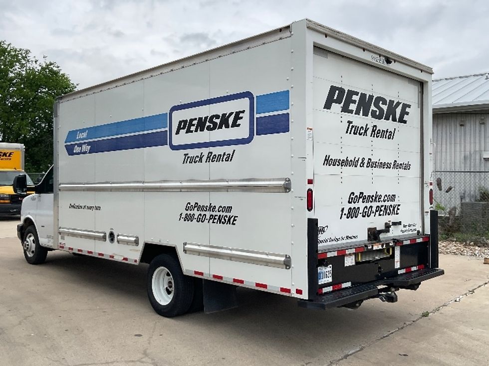 Light Duty Box Truck-Light and Medium Duty Trucks-GMC-2022-Savana G33903-Round Rock-TX-115,883\n\t\tmiles-$ 30,000 - Image 5