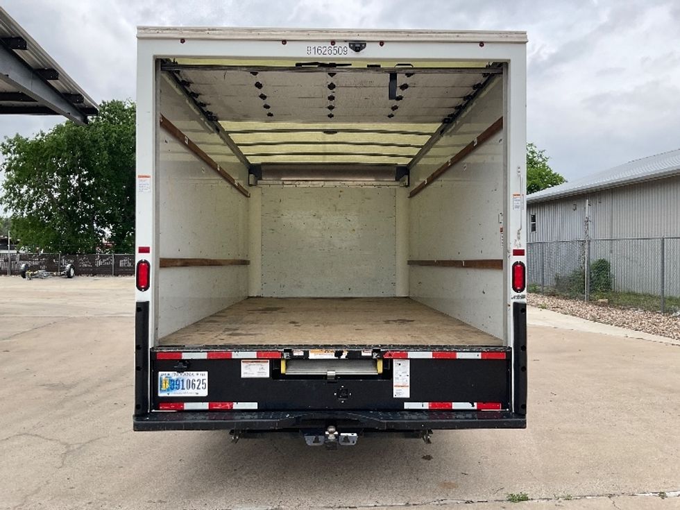 Light Duty Box Truck-Light and Medium Duty Trucks-GMC-2022-Savana G33903-Round Rock-TX-115,883\n\t\tmiles-$ 30,000 - Image 7