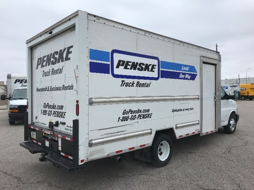 Light Duty Box Truck-Light and Medium Duty Trucks-GMC-2022-Savana G33903-Round Rock-TX-33,547\n\t\tmiles-$ 45,250 - Image 12