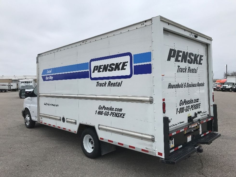 Light Duty Box Truck-Light and Medium Duty Trucks-GMC-2022-Savana G33903-Round Rock-TX-33,547\n\t\tmiles-$ 45,250 - Image 6