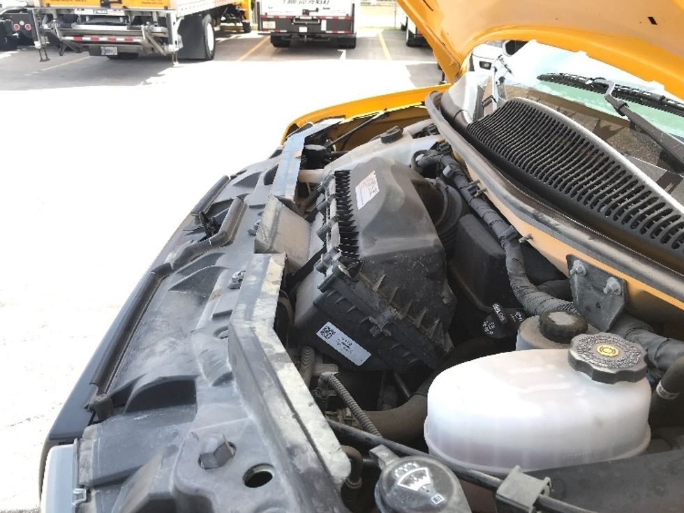 Light Duty Box Truck-Light and Medium Duty Trucks-GMC-2022-Savana G33903-Round Rock-TX-39,995\n\t\tmiles-$ 39,500 - Image 23