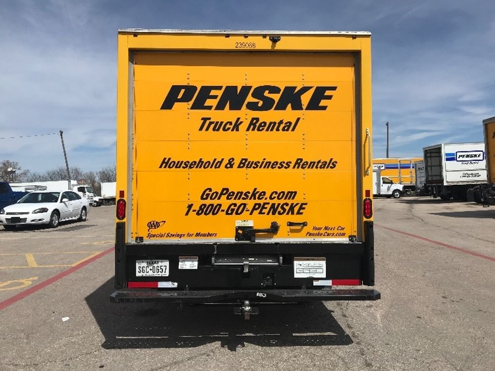 Light Duty Box Truck-Light and Medium Duty Trucks-GMC-2022-Savana G33903-Round Rock-TX-39,995\n\t\tmiles-$ 39,500 - Image 7