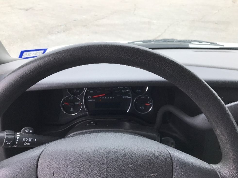 Light Duty Box Truck-Light and Medium Duty Trucks-GMC-2022-Savana G33903-Round Rock-TX-53,187\n\t\tmiles-$ 43,000 - Image 17