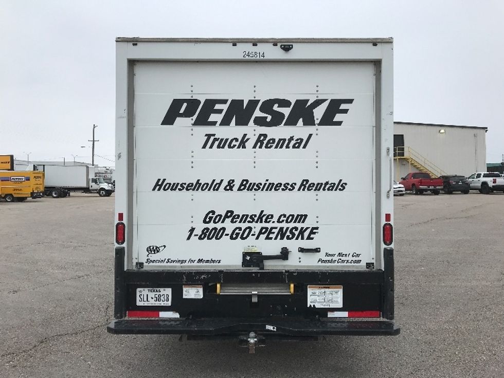 Light Duty Box Truck-Light and Medium Duty Trucks-GMC-2022-Savana G33903-Round Rock-TX-53,187\n\t\tmiles-$ 43,000 - Image 7