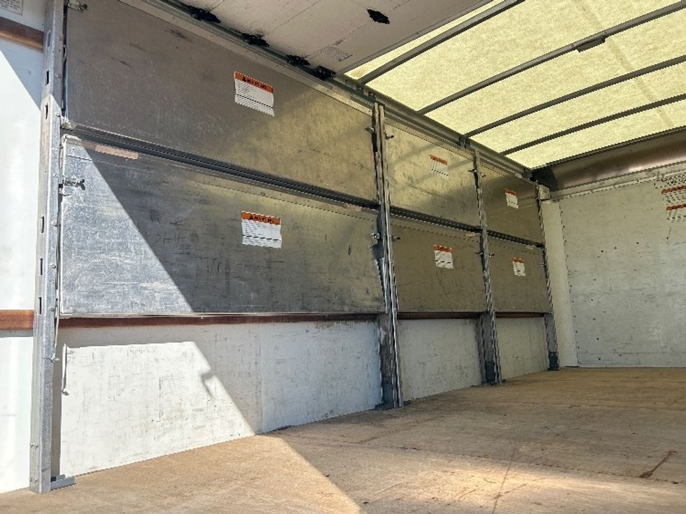 Light Duty Box Truck-Light and Medium Duty Trucks-GMC-2022-Savana G33903-Round Rock-TX-66,302\n\t\tmiles-$ 44,500 - Image 11