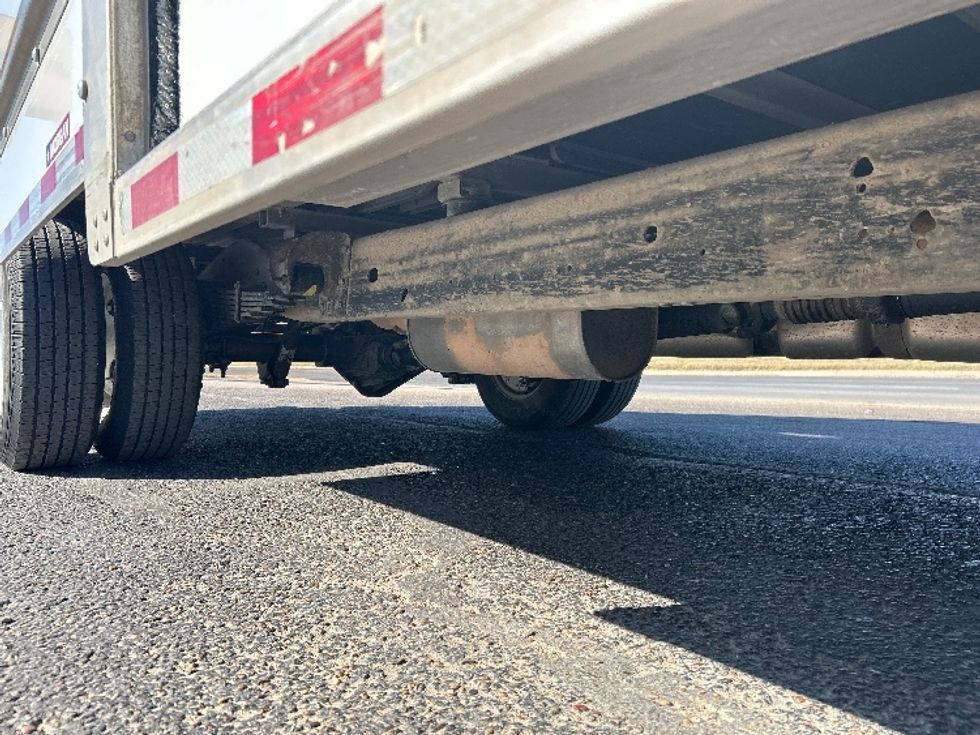 Light Duty Box Truck-Light and Medium Duty Trucks-GMC-2022-Savana G33903-Round Rock-TX-66,302\n\t\tmiles-$ 44,500 - Image 14