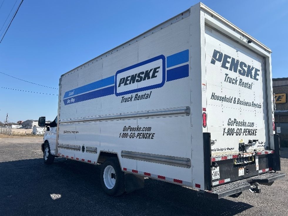 Light Duty Box Truck-Light and Medium Duty Trucks-GMC-2022-Savana G33903-Round Rock-TX-66,302\n\t\tmiles-$ 44,500 - Image 6