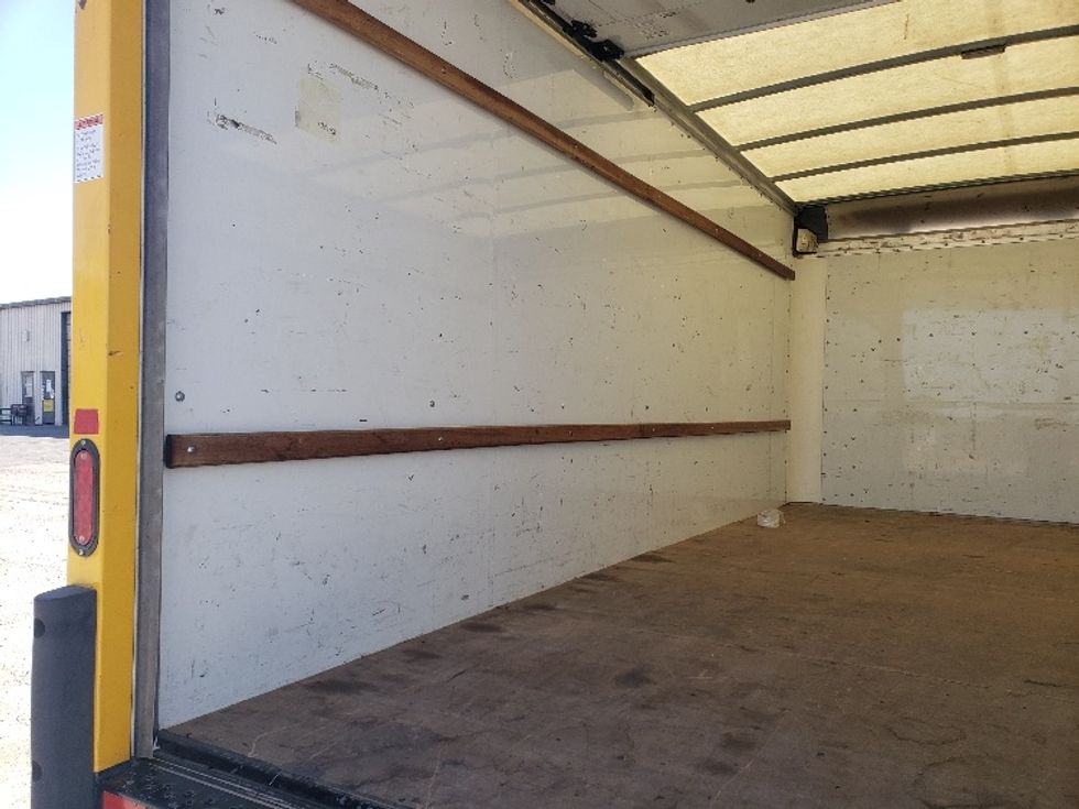 Light Duty Box Truck-Light and Medium Duty Trucks-GMC-2022-Savana G33903-Sacramento-CA-58,897\n\t\tmiles-$ 33,000 - Image 11