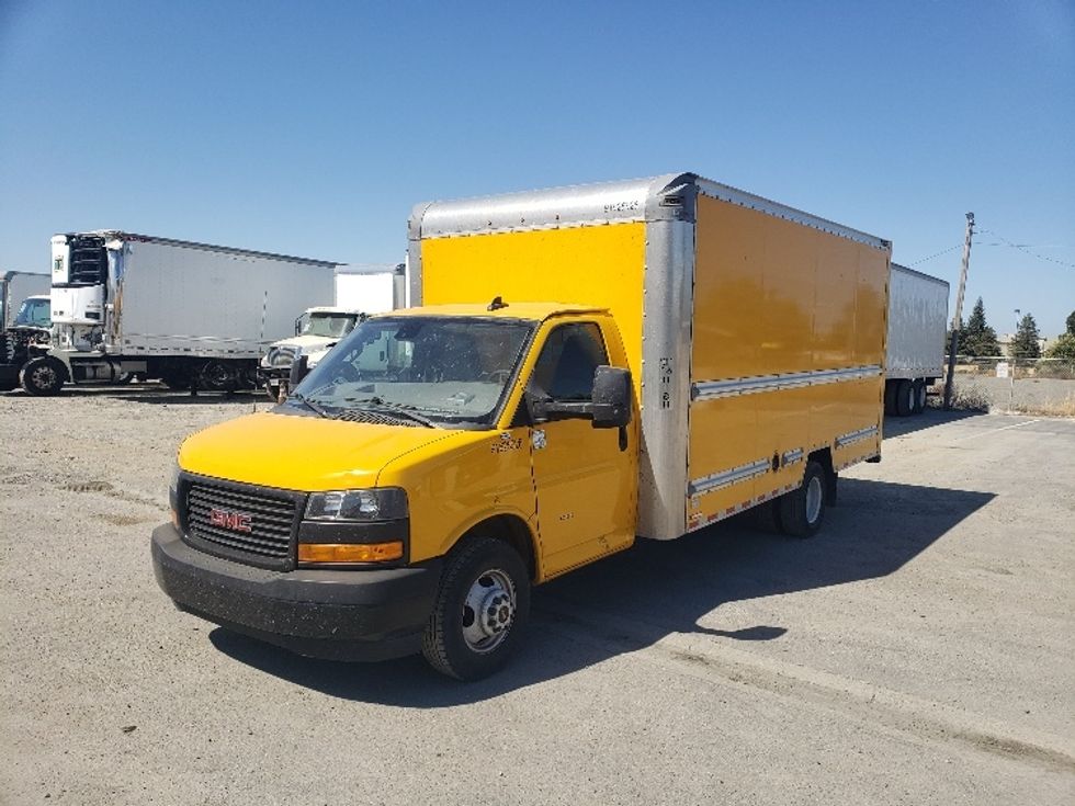 Light Duty Box Truck-Light and Medium Duty Trucks-GMC-2022-Savana G33903-Sacramento-CA-58,897\n\t\tmiles-$ 33,000 - Image 3