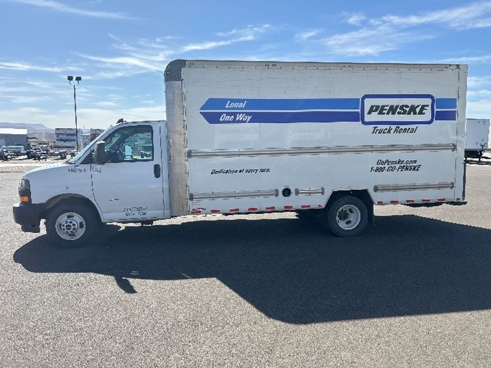 Light Duty Box Truck-Light and Medium Duty Trucks-GMC-2022-Savana G33903-Saint George-UT-99,810\n\t\tmiles-$ 35,750 - Image 4