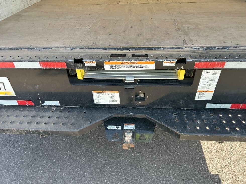 Light Duty Box Truck-Light and Medium Duty Trucks-GMC-2022-Savana G33903-Saint George-UT-99,810\n\t\tmiles-$ 35,750 - Image 8