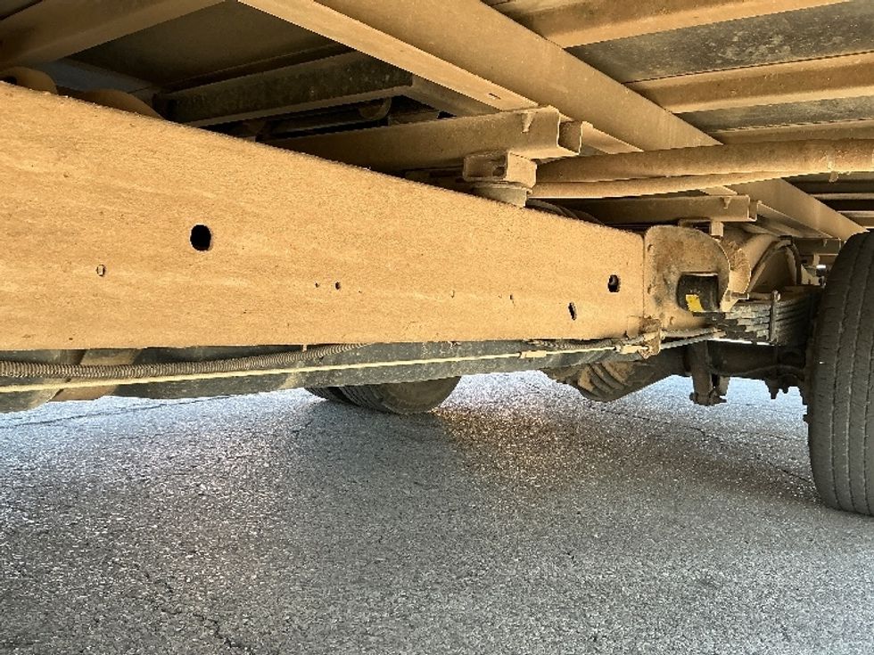 Light Duty Box Truck-Light and Medium Duty Trucks-GMC-2022-Savana G33903-Saint Louis-MO-75,854\n\t\tmiles-$ 37,250 - Image 5