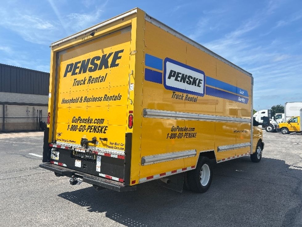 Light Duty Box Truck-Light and Medium Duty Trucks-GMC-2022-Savana G33903-San Antonio-TX-101,992\n\t\tmiles-$ 28,750 - Image 13