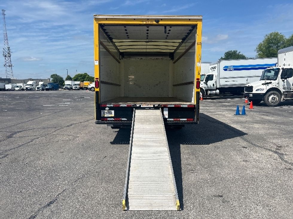 Light Duty Box Truck-Light and Medium Duty Trucks-GMC-2022-Savana G33903-San Antonio-TX-101,992\n\t\tmiles-$ 28,750 - Image 9