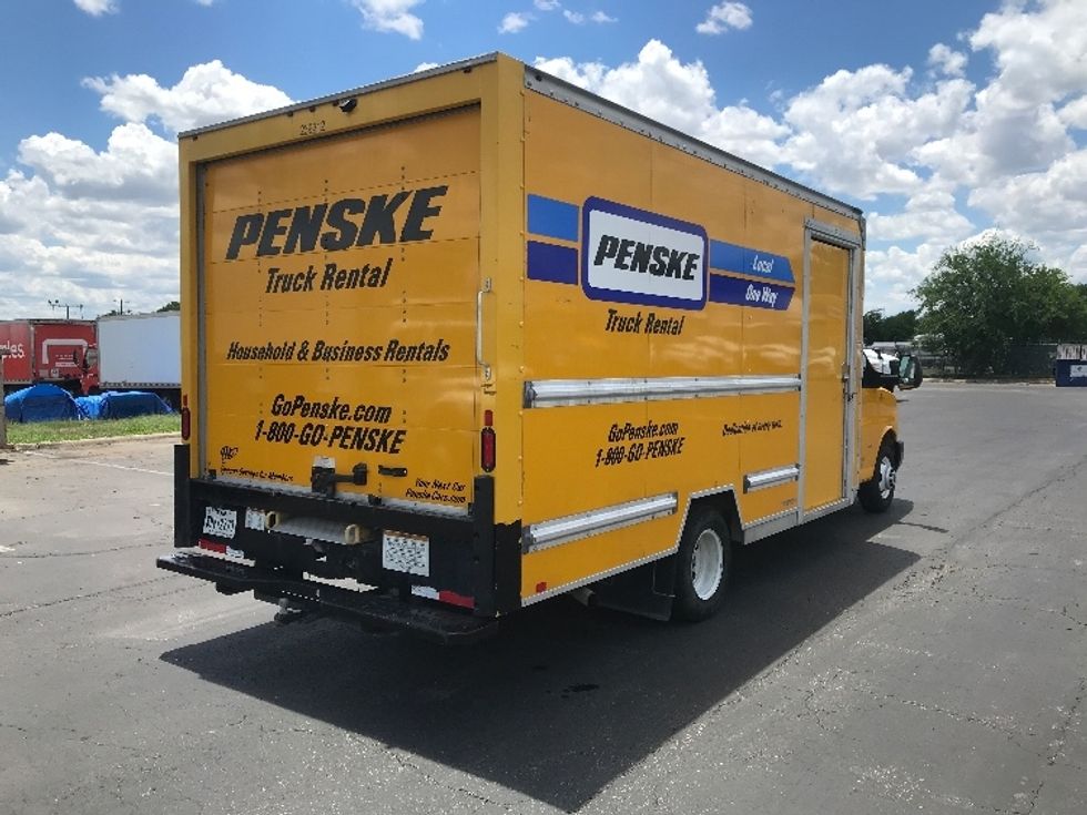 Light Duty Box Truck-Light and Medium Duty Trucks-GMC-2022-Savana G33903-San Antonio-TX-58,148\n\t\tmiles-$ 34,500 - Image 13