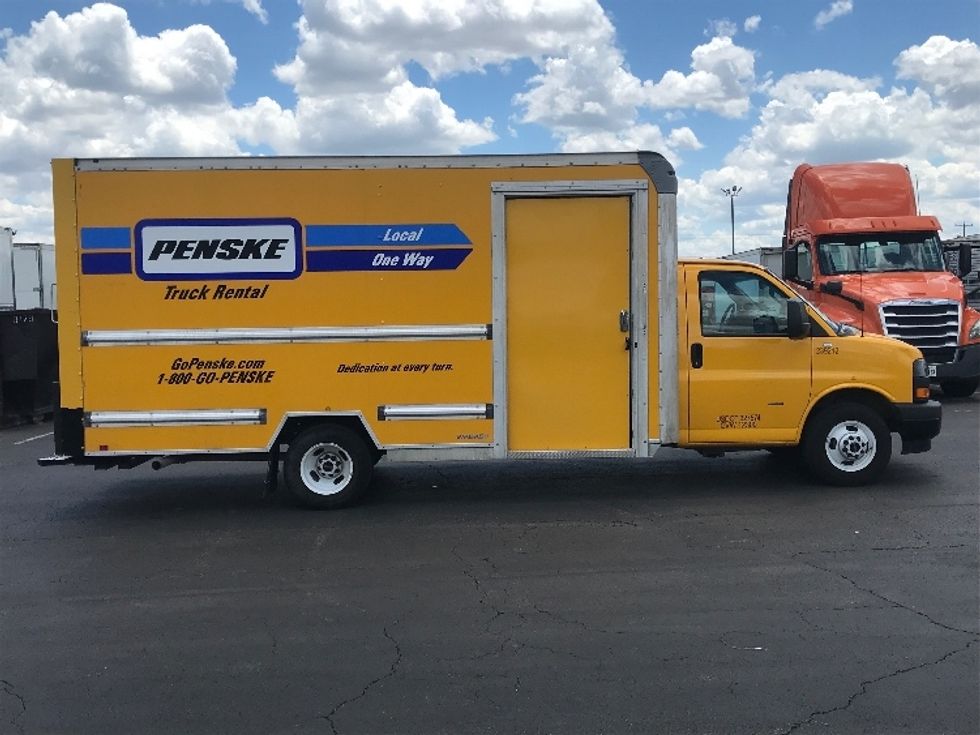 Light Duty Box Truck-Light and Medium Duty Trucks-GMC-2022-Savana G33903-San Antonio-TX-58,148\n\t\tmiles-$ 34,500 - Image 15