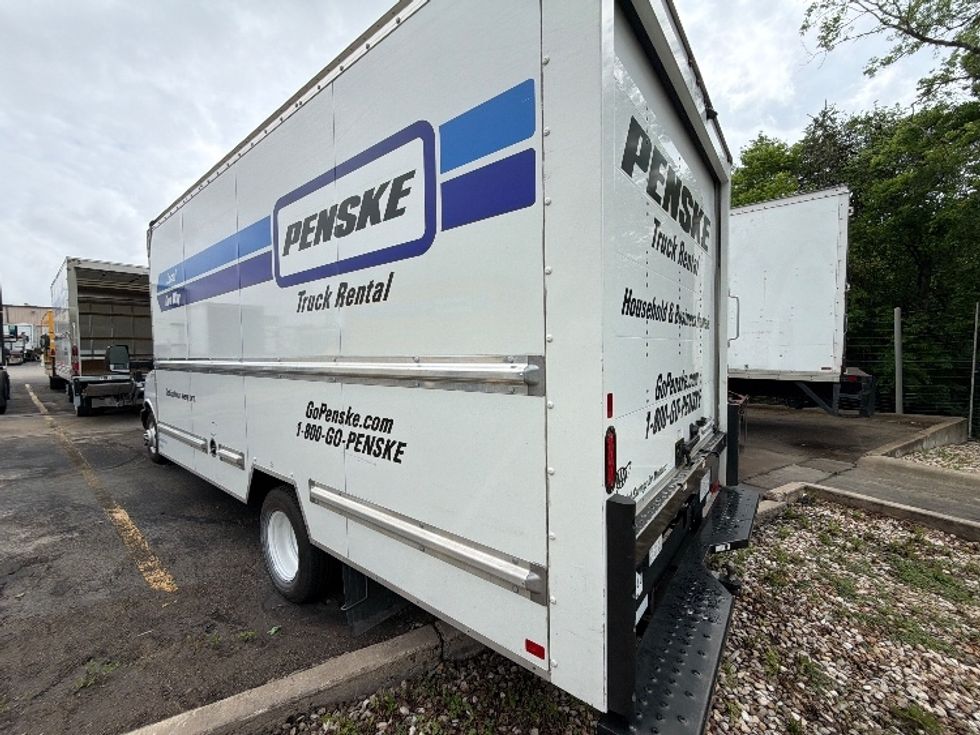 Light Duty Box Truck-Light and Medium Duty Trucks-GMC-2022-Savana G33903-San Antonio-TX-67,155\n\t\tmiles-$ 38,500 - Image 6