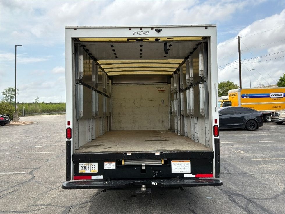 Light Duty Box Truck-Light and Medium Duty Trucks-GMC-2022-Savana G33903-San Antonio-TX-67,155\n\t\tmiles-$ 38,500 - Image 8