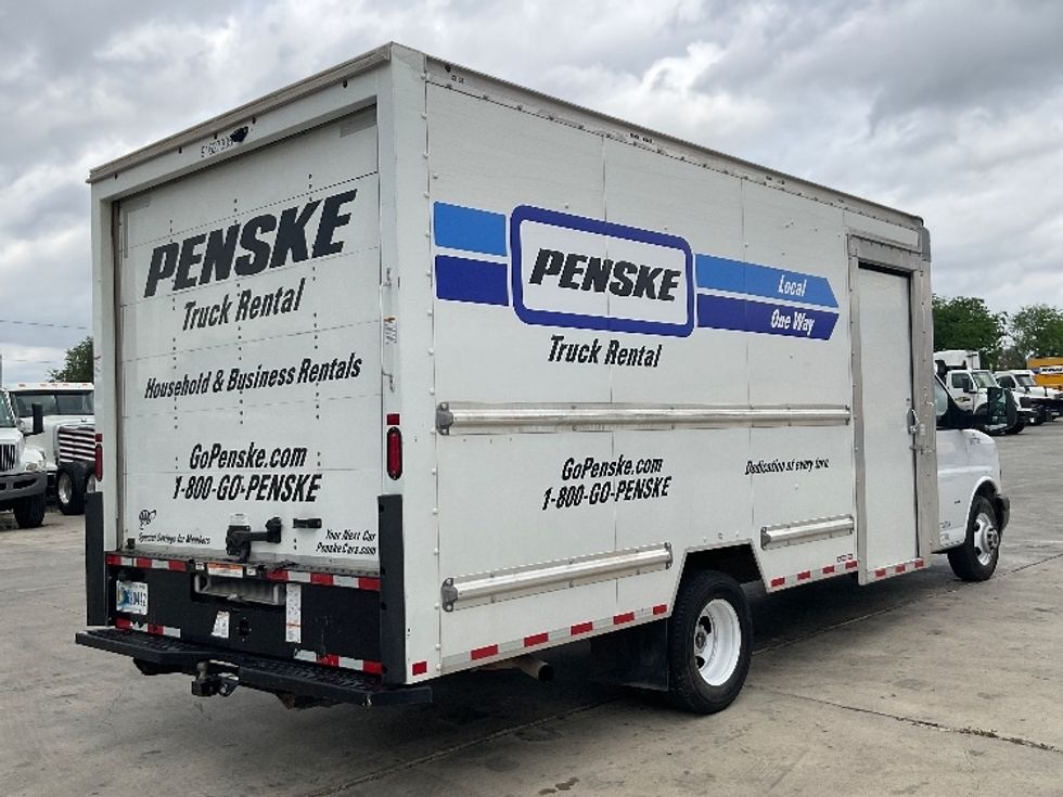 Light Duty Box Truck-Light and Medium Duty Trucks-GMC-2022-Savana G33903-San Antonio-TX-67,928\n\t\tmiles-$ 37,750 - Image 11