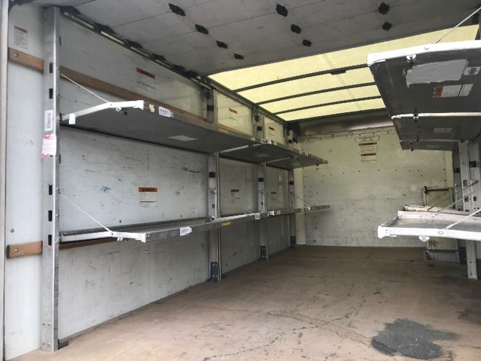 Light Duty Box Truck-Light and Medium Duty Trucks-GMC-2022-Savana G33903-San Antonio-TX-68,876\n\t\tmiles-$ 39,000 - Image 11