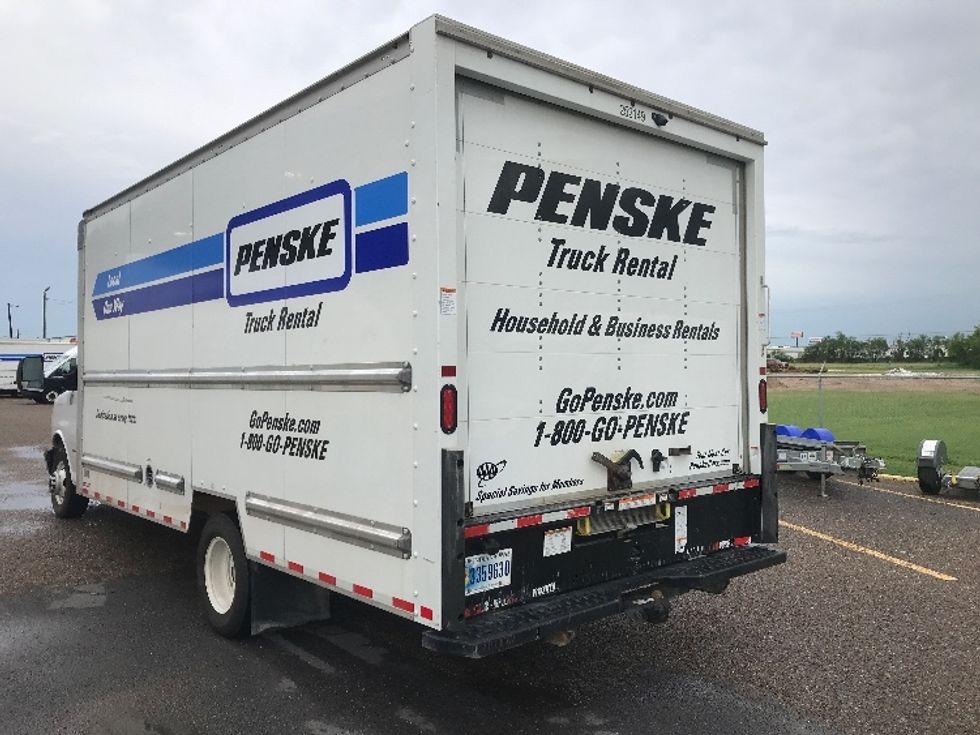 Light Duty Box Truck-Light and Medium Duty Trucks-GMC-2022-Savana G33903-San Antonio-TX-68,876\n\t\tmiles-$ 39,000 - Image 6