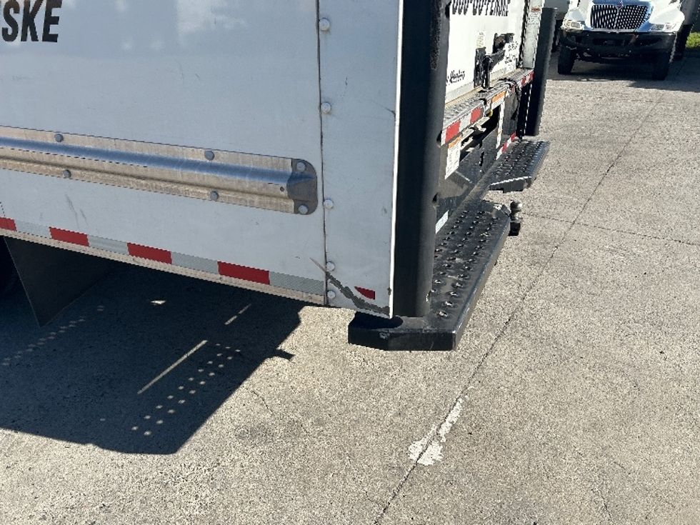 Light Duty Box Truck-Light and Medium Duty Trucks-GMC-2022-Savana G33903-San Diego-CA-89,807\n\t\tmiles-$ 34,500 - Image 27