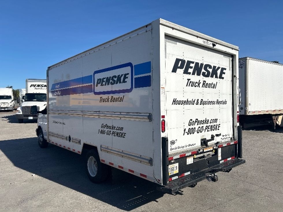 Light Duty Box Truck-Light and Medium Duty Trucks-GMC-2022-Savana G33903-San Diego-CA-89,807\n\t\tmiles-$ 34,500 - Image 6