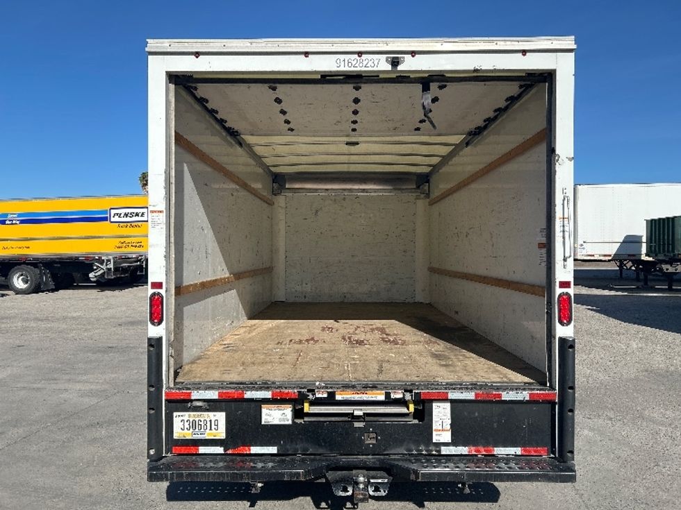 Light Duty Box Truck-Light and Medium Duty Trucks-GMC-2022-Savana G33903-San Diego-CA-89,807\n\t\tmiles-$ 34,500 - Image 8