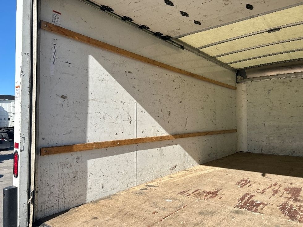 Light Duty Box Truck-Light and Medium Duty Trucks-GMC-2022-Savana G33903-San Diego-CA-89,808\n\t\tmiles-$ 36,000 - Image 10