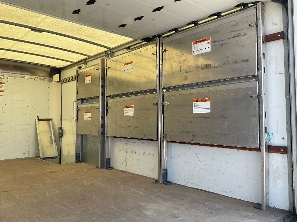 Light Duty Box Truck-Light and Medium Duty Trucks-GMC-2022-Savana G33903-San Marcos-CA-22,202\n\t\tmiles-$ 48,250 - Image 12