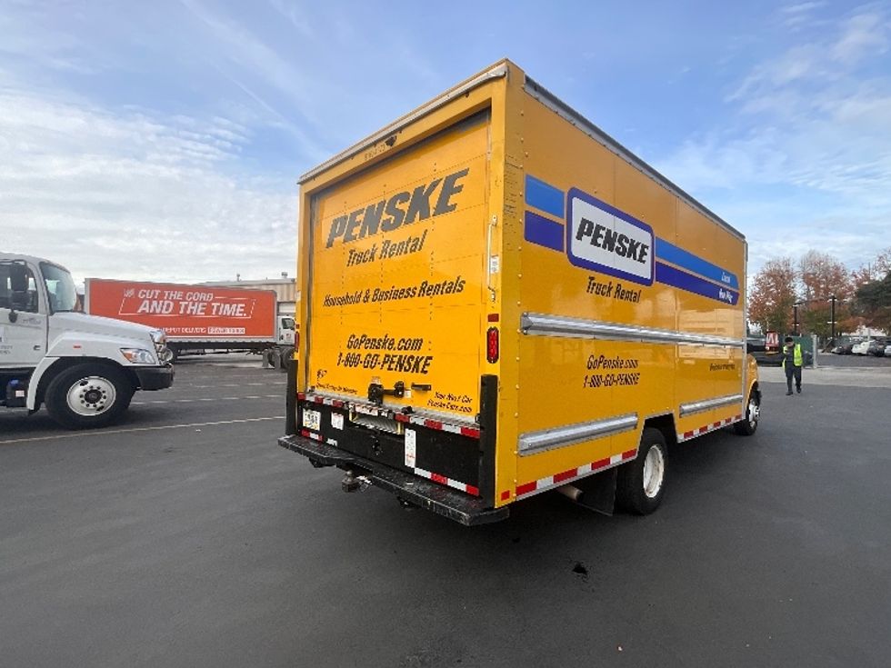 Light Duty Box Truck-Light and Medium Duty Trucks-GMC-2022-Savana G33903-Santa Clara-CA-85,820\n\t\tmiles-$ 31,000 - Image 13