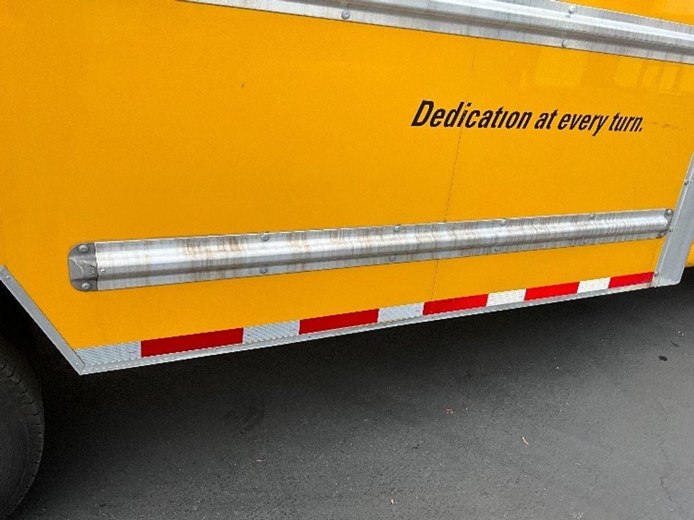 Light Duty Box Truck-Light and Medium Duty Trucks-GMC-2022-Savana G33903-Santa Clara-CA-85,820\n\t\tmiles-$ 31,000 - Image 14