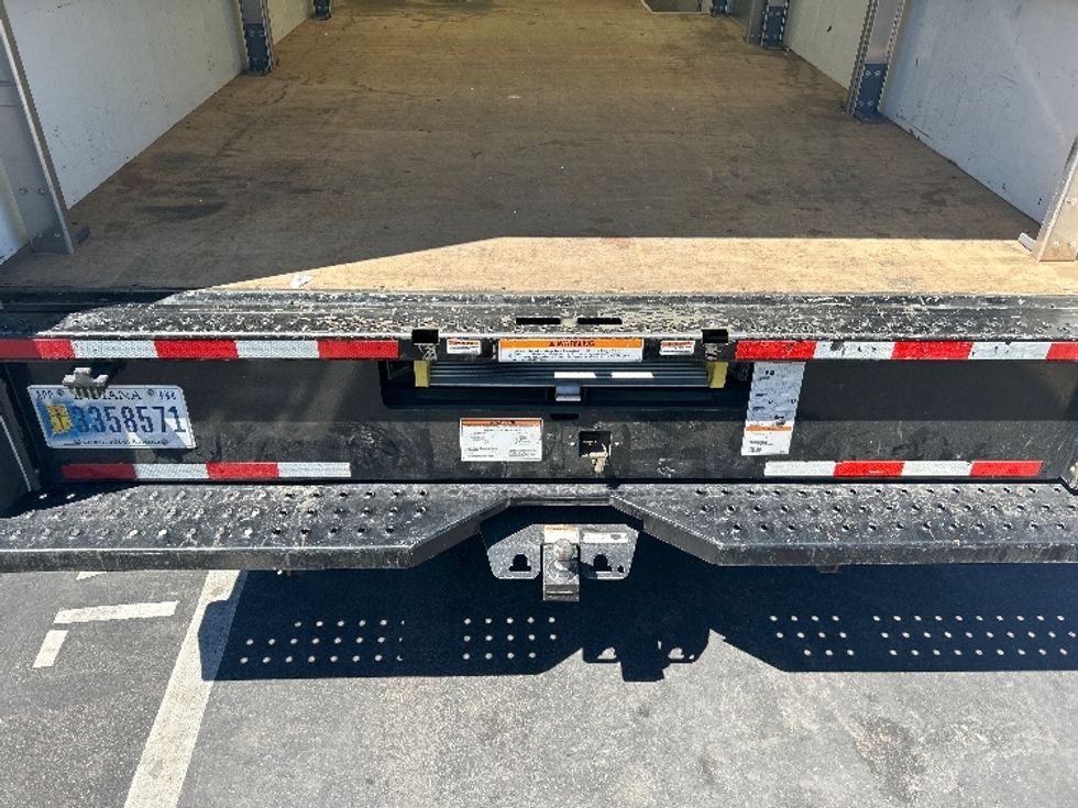 Light Duty Box Truck-Light and Medium Duty Trucks-GMC-2022-Savana G33903-Santa Maria-CA-24,993\n\t\tmiles-$ 46,750 - Image 10