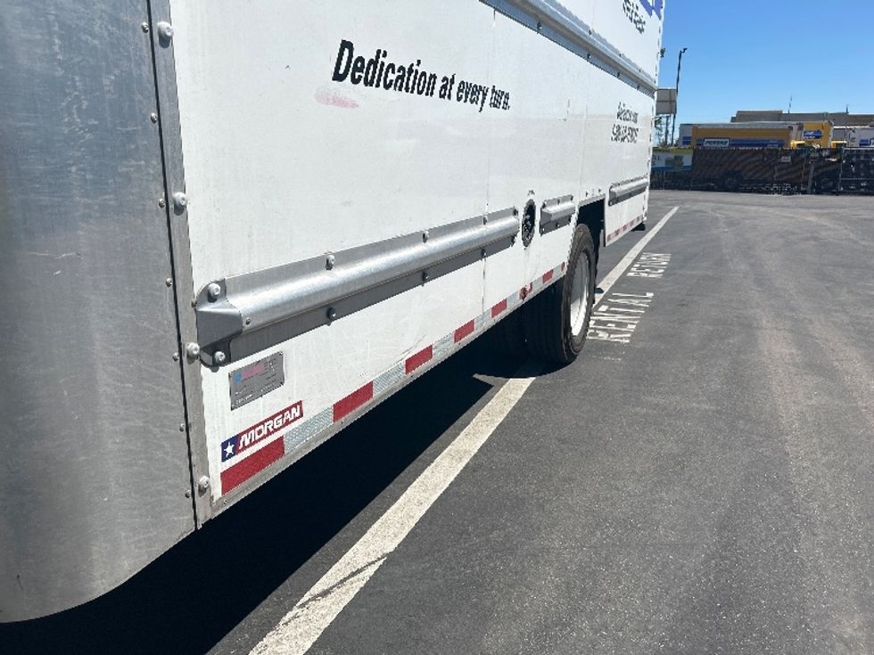 Light Duty Box Truck-Light and Medium Duty Trucks-GMC-2022-Savana G33903-Santa Maria-CA-24,993\n\t\tmiles-$ 46,750 - Image 5