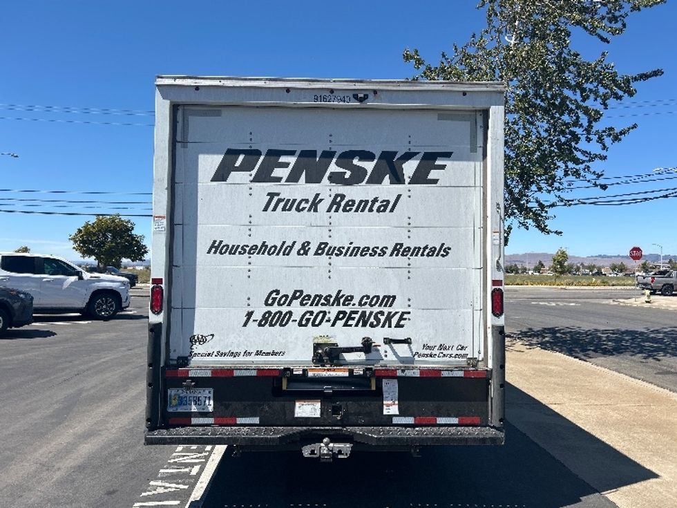 Light Duty Box Truck-Light and Medium Duty Trucks-GMC-2022-Savana G33903-Santa Maria-CA-24,993\n\t\tmiles-$ 46,750 - Image 7