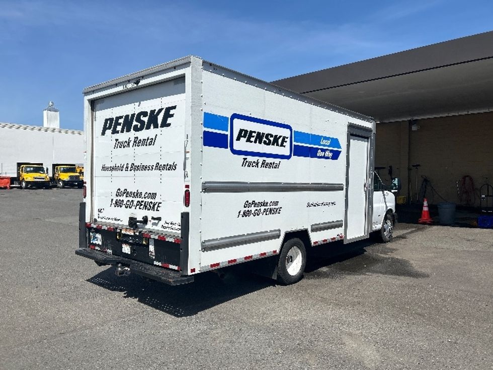 Light Duty Box Truck-Light and Medium Duty Trucks-GMC-2022-Savana G33903-Seattle-WA-50,178\n\t\tmiles-$ 37,250 - Image 13