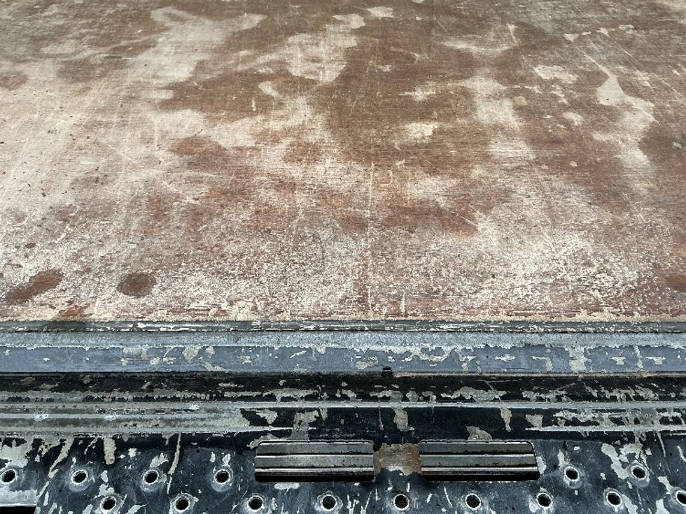 Light Duty Box Truck-Light and Medium Duty Trucks-GMC-2022-Savana G33903-South Bend-IN-66,471\n\t\tmiles-$ 31,250 - Image 10