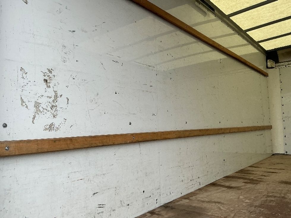 Light Duty Box Truck-Light and Medium Duty Trucks-GMC-2022-Savana G33903-South Bend-IN-66,471\n\t\tmiles-$ 31,250 - Image 11