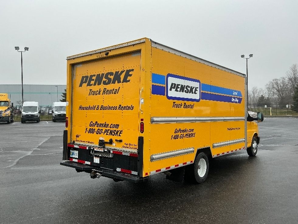 Light Duty Box Truck-Light and Medium Duty Trucks-GMC-2022-Savana G33903-South Bend-IN-66,471\n\t\tmiles-$ 31,250 - Image 13