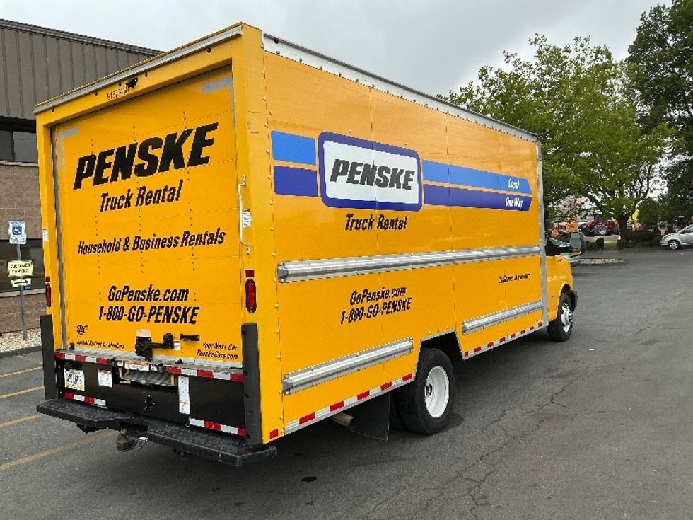 Light Duty Box Truck-Light and Medium Duty Trucks-GMC-2022-Savana G33903-Sparks-NV-100,115\n\t\tmiles-$ 28,000 - Image 13