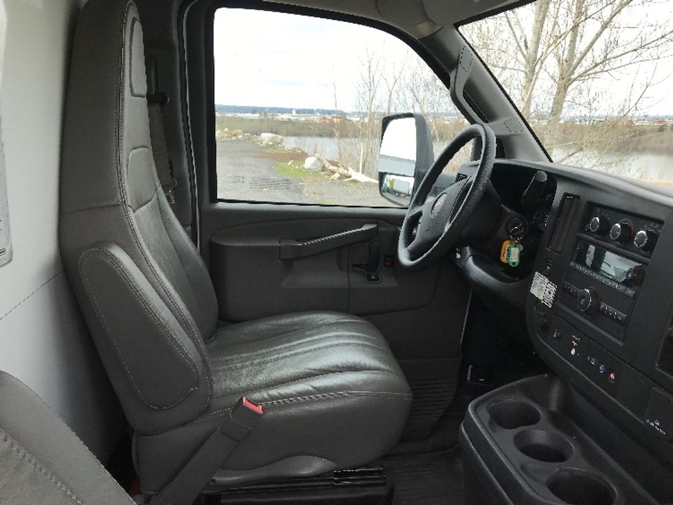 Light Duty Box Truck-Light and Medium Duty Trucks-GMC-2022-Savana G33903-Spokane Valley-WA-29,626\n\t\tmiles-$ 47,250 - Image 22