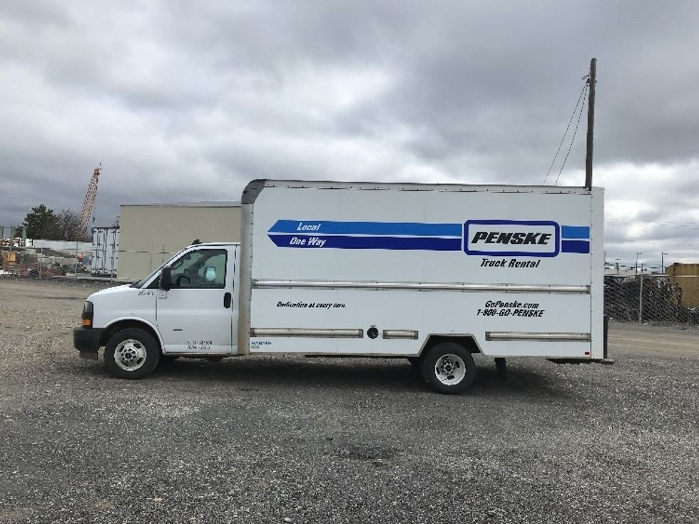 Light Duty Box Truck-Light and Medium Duty Trucks-GMC-2022-Savana G33903-Spokane Valley-WA-29,626\n\t\tmiles-$ 47,250 - Image 4