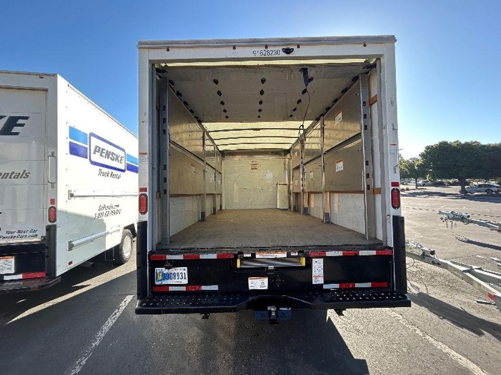 Light Duty Box Truck-Light and Medium Duty Trucks-GMC-2022-Savana G33903-Spokane Valley-WA-38,228\n\t\tmiles-$ 41,500 - Image 8