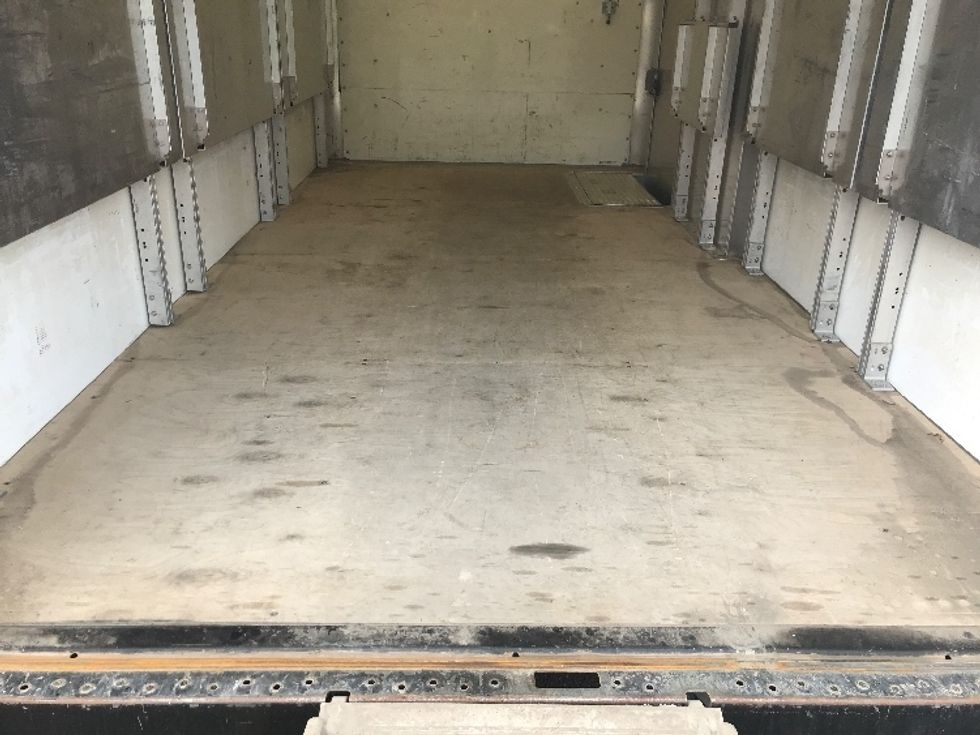 Light Duty Box Truck-Light and Medium Duty Trucks-GMC-2022-Savana G33903-Spokane Valley-WA-5,382\n\t\tmiles-$ 59,000 - Image 10