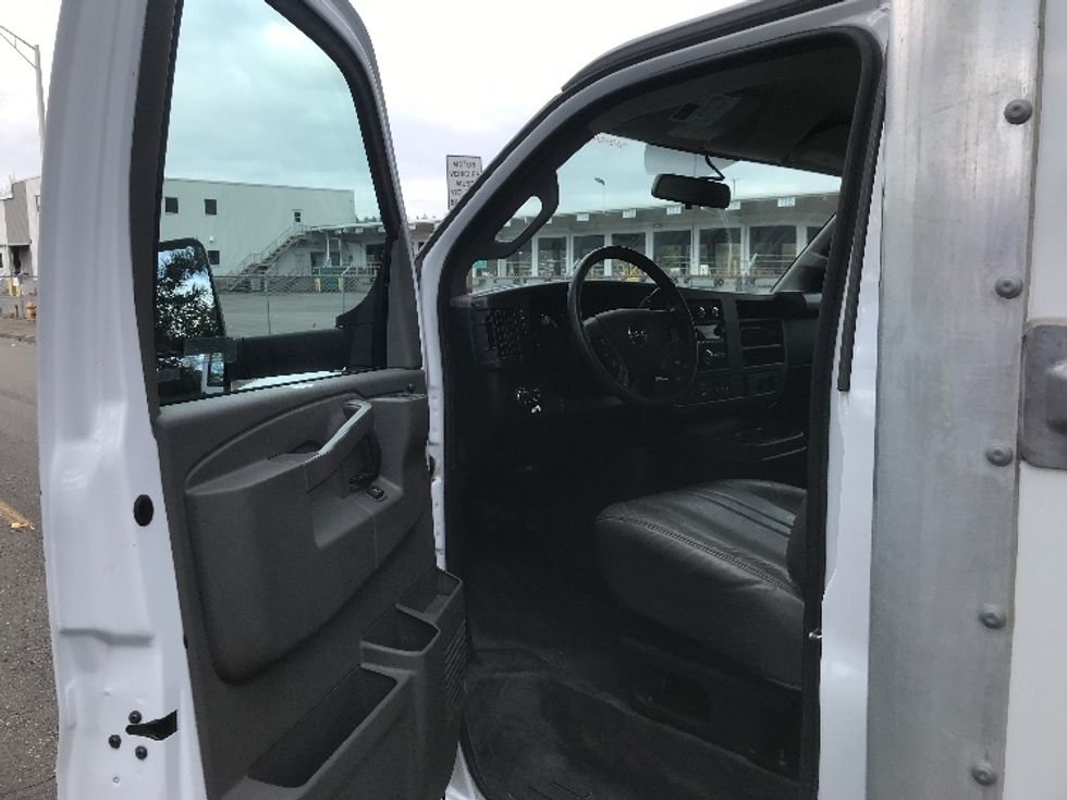 Light Duty Box Truck-Light and Medium Duty Trucks-GMC-2022-Savana G33903-Spokane Valley-WA-5,382\n\t\tmiles-$ 59,000 - Image 11