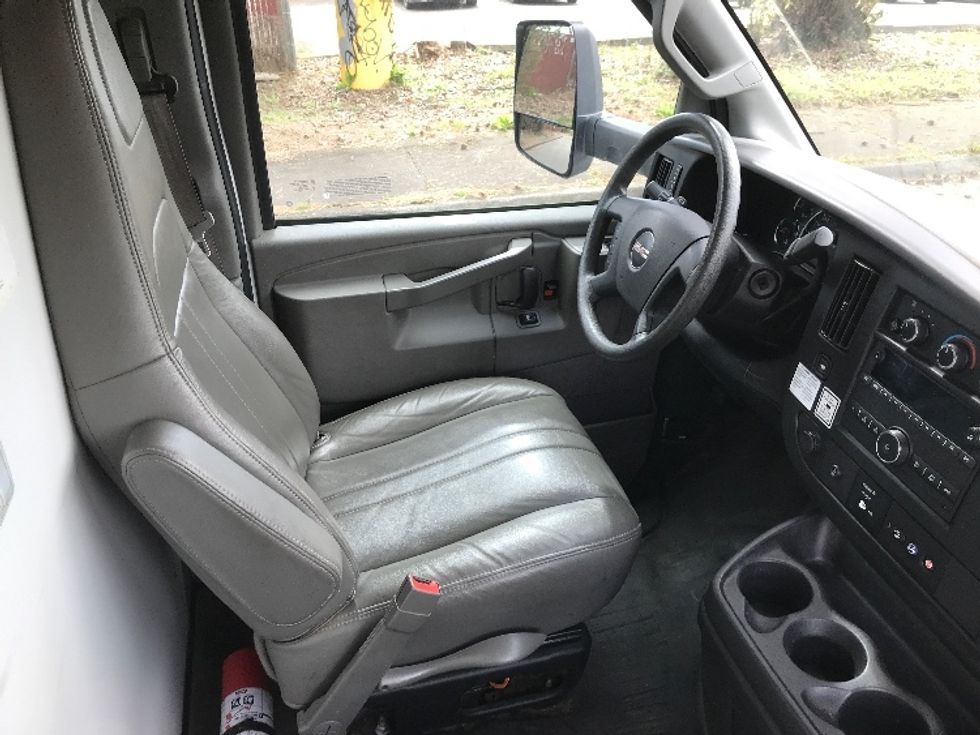 Light Duty Box Truck-Light and Medium Duty Trucks-GMC-2022-Savana G33903-Spokane Valley-WA-5,382\n\t\tmiles-$ 59,000 - Image 22